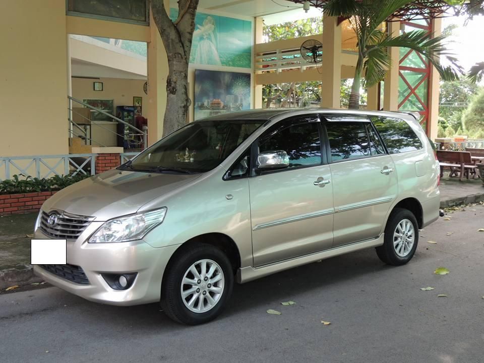 Toyota Innova E sản xuất năm 2012 gia đình đi giữ kĩ - 2
