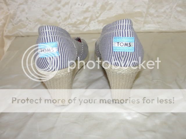 AUTH TOMS SHOES BLUE WHITE STRIPS CANVAS WEDGES HEELS 9.5  